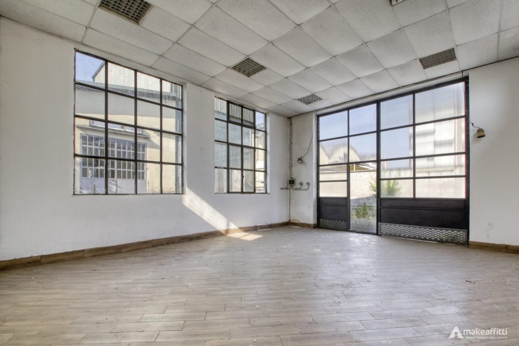 7B2B8120_hdr