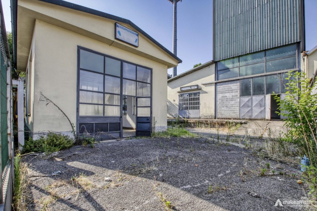 7B2B8135_hdr