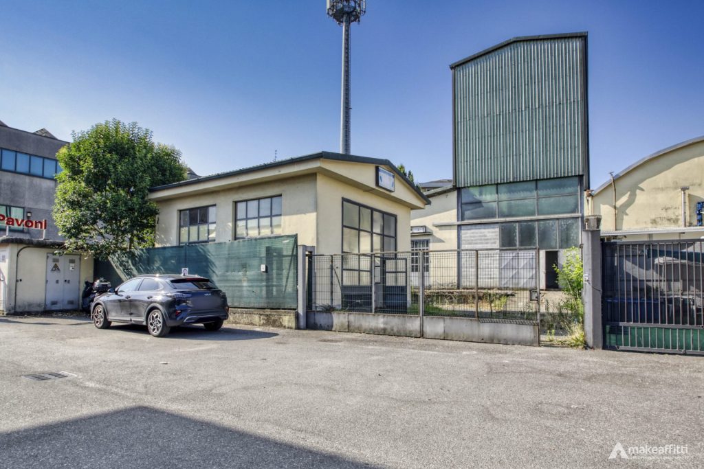 7B2B8140_hdr