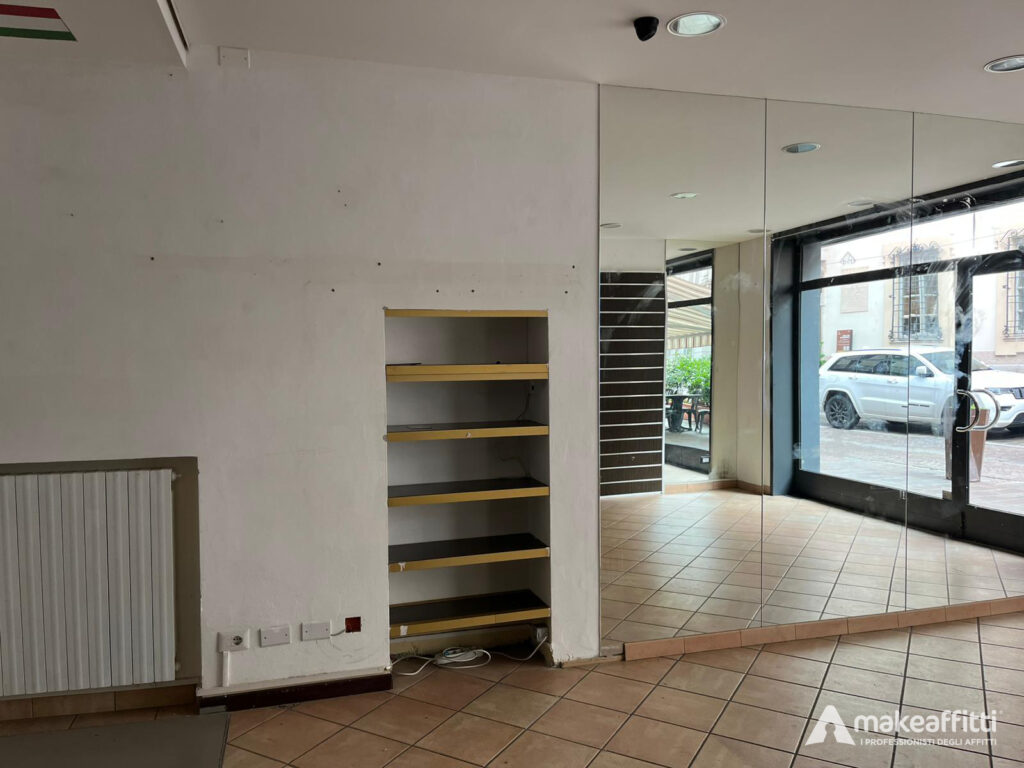 WhatsApp Image 2025-11-20 at 15.59.58 (1)