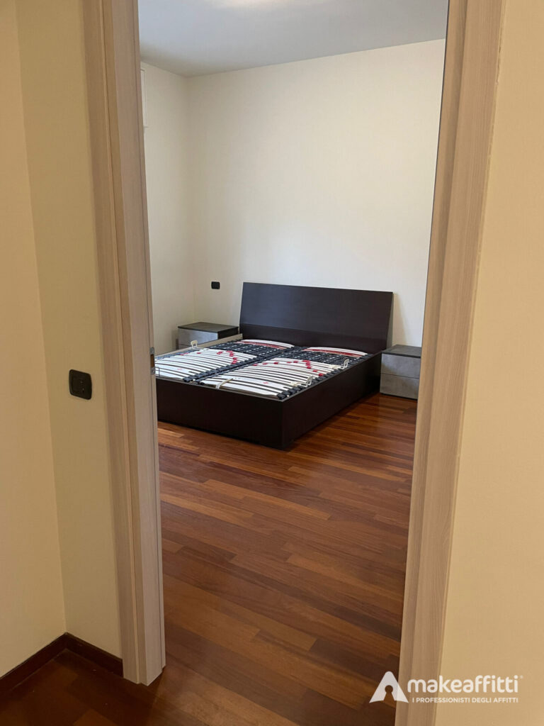 WhatsApp Image 2025-11-21 at 12.12.21 (2)