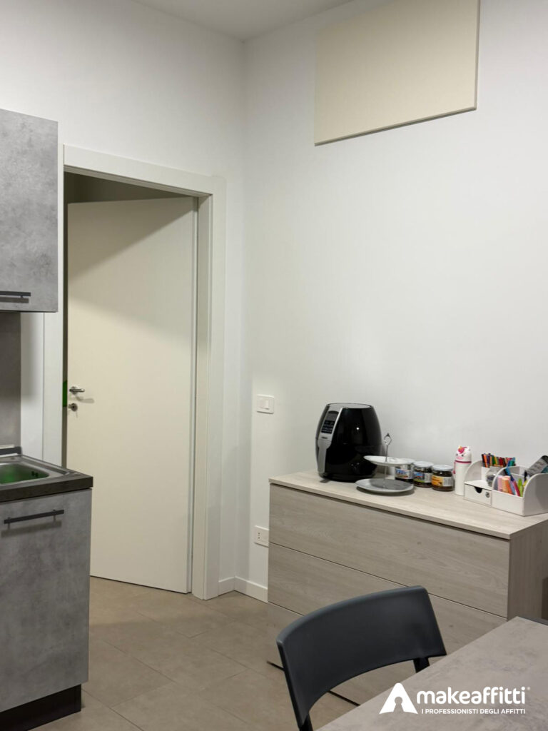 WhatsApp Image 2025-12-01 at 18.30.14 (2)