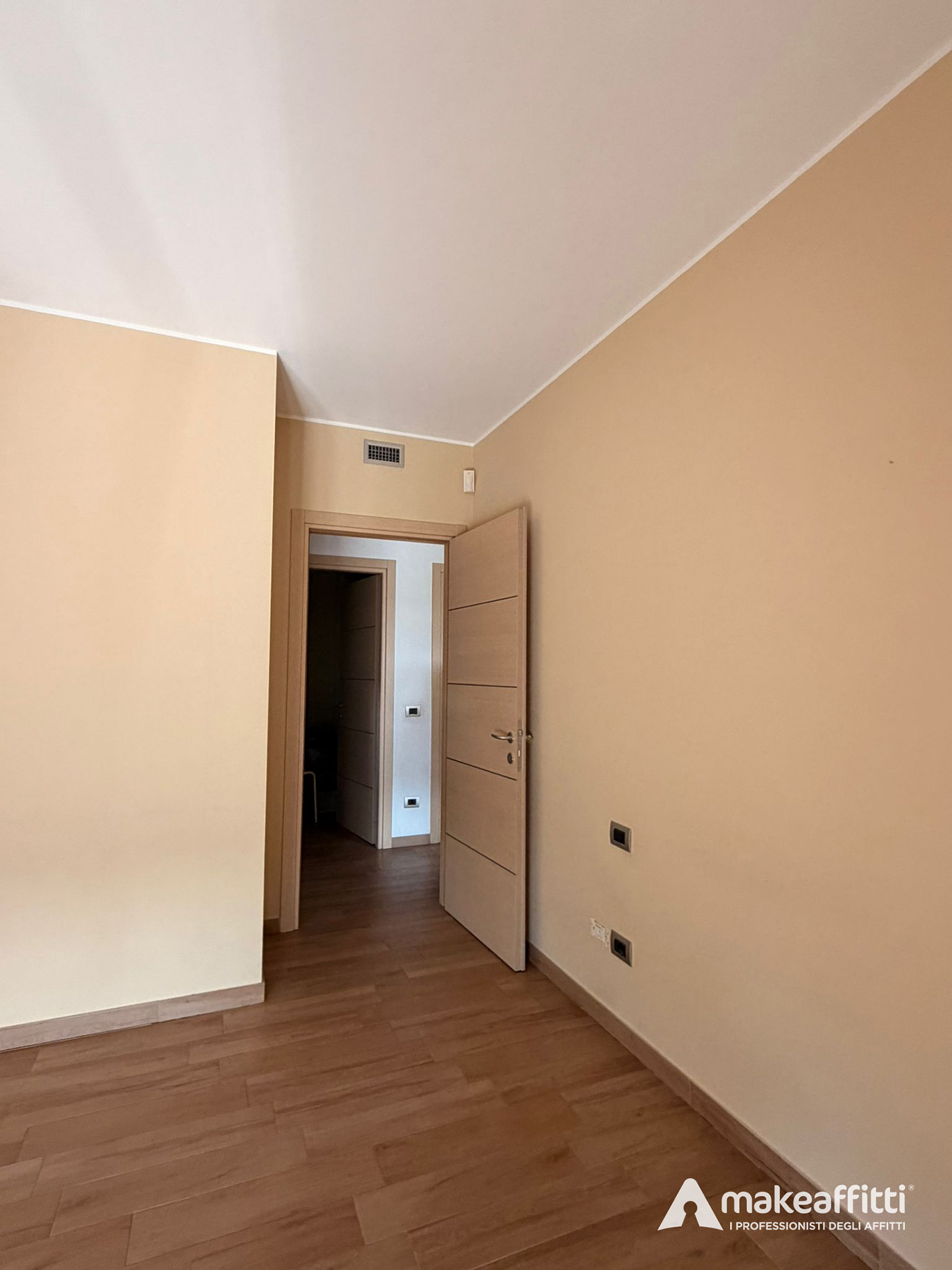 WhatsApp Image 2026-03-31 at 16.54.32 (1)